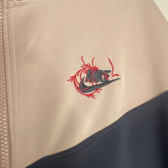 Nike floral blue and pink quarter zip pull over sweatshirt - Picture 2 of 7